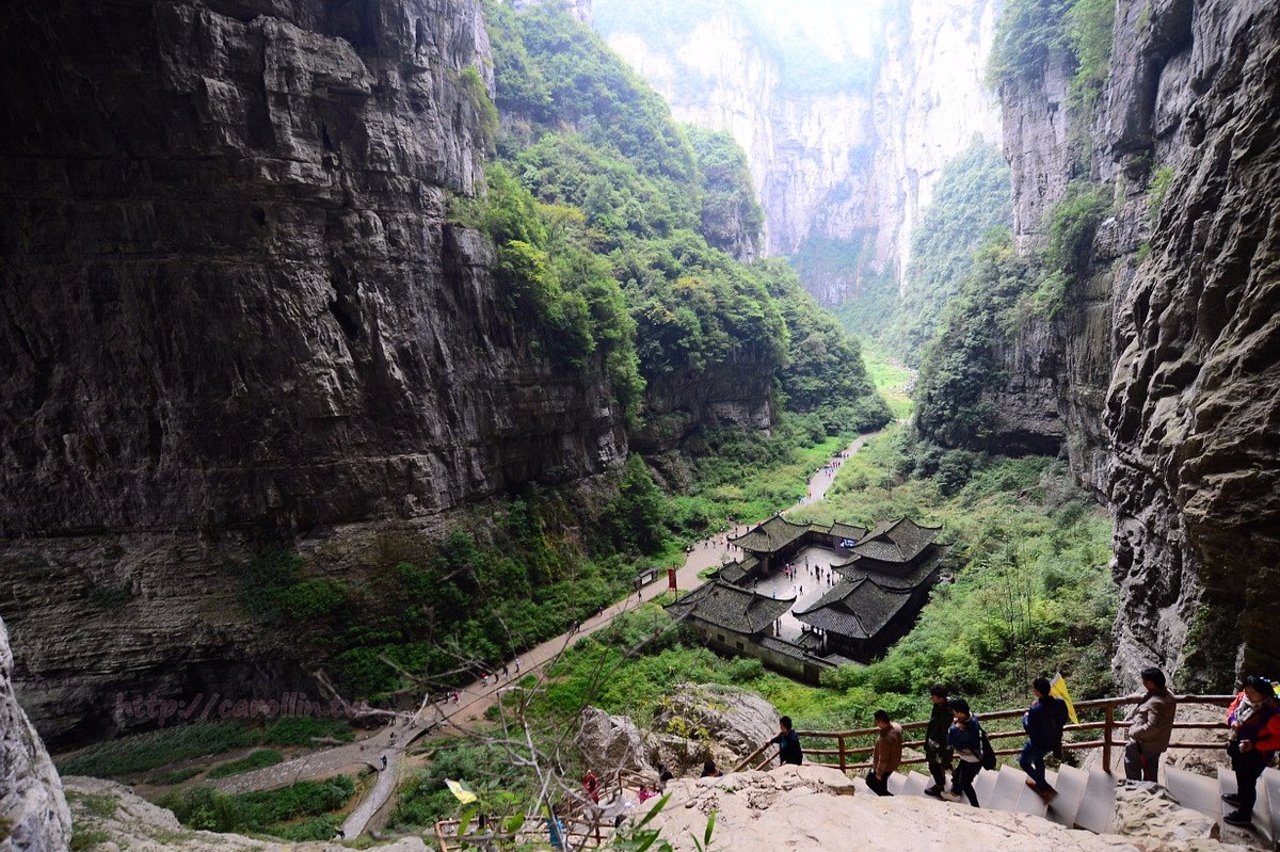 GOLDEN SPECIAL CHONGQING WULONG 6D5N (CONSORTIUM)